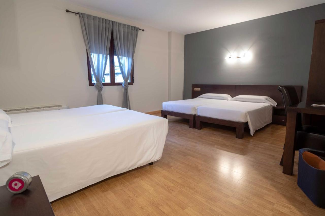 Hotel Alda Tordesillas Exteriör bild